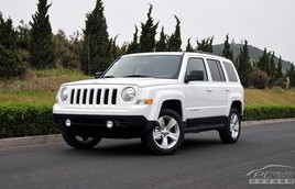 jeep自由客二手车值得买吗(自由客二手车价格及图片欣赏)