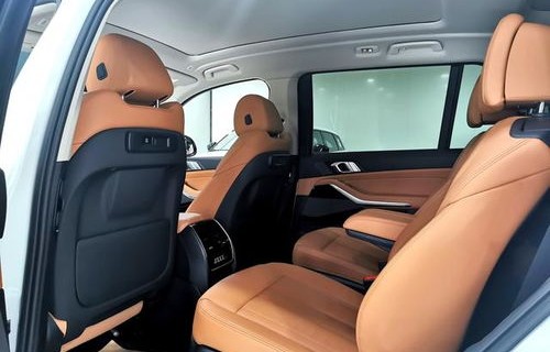 宝马x8售价多少万(宝马x7售价多少万)