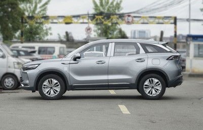 北京汽车x7报价及图片(北京汽车x7汽车之家)