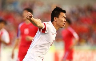 国足全力以赴，保住小组前四希望