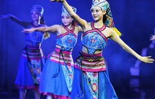 短剧凤舞九天——百集精彩纷呈，演绎传奇故事