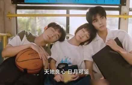 短剧之恋，前男友竟是豪门继承人（77集）