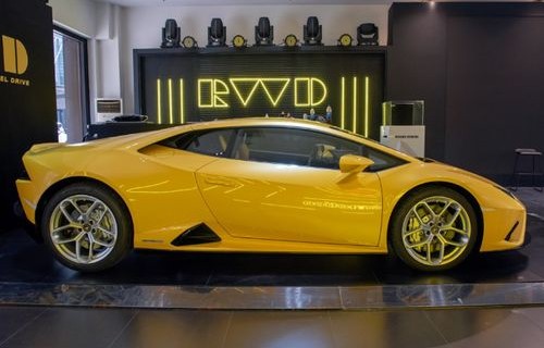 最便宜的跑车多少钱(兰博基尼最便宜的跑车多少钱)