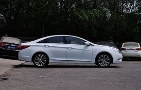 索纳塔8(索纳塔8新车多少钱)