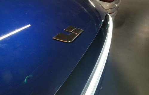 理想汽车价格及图片(理想汽车价格及图片油电混合)