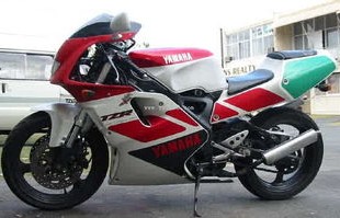 雅马哈官网摩托车旗舰店(雅马哈官网摩托车旗舰店踏板)