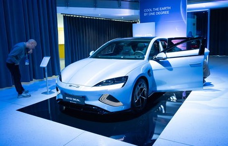 比亚迪新能源汽车价格表(比亚迪新能源汽车价格表及图片2023年)