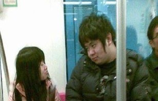 百岁姐姐探访94岁妹妹，极限拉扯中的亲情传奇