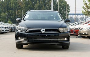 迈腾裸车最低价多少钱(迈腾最低配落地价)