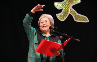 著名播音员虹云离世,声音永存