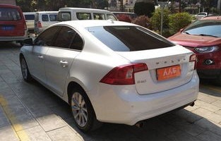 沃尔沃10一13万(女士沃尔沃15万左右)