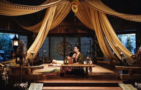 潜龙出渊——一部80集短剧的魅力与深度