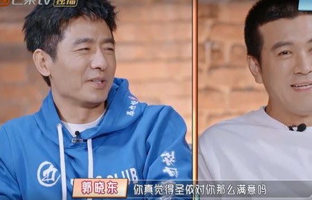 杨子直播泪洒屏幕，情感与坚韧的交织