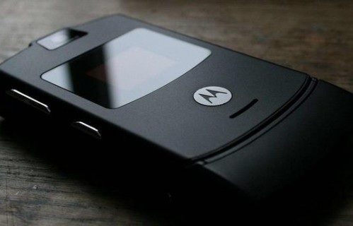 摩托罗拉最新款手机(摩托罗拉最新款手机2020)