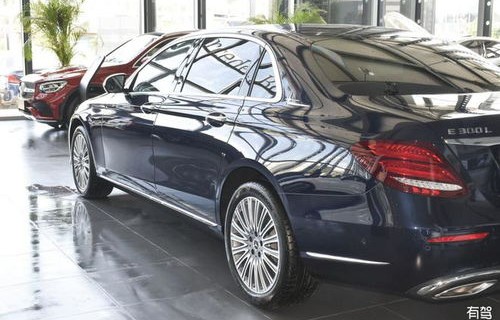 2022奔驰e300l落地价(2021款奔驰e300l落地价)