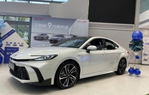 凯美瑞第九代(凯美瑞第九代是哪一年的)