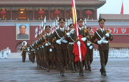 国庆天安门升旗仪式，一个彩蛋背后的感人故事