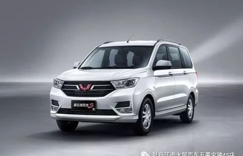 五菱之光价格(五菱之光价格报价表图片)