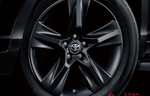 汉兰达2021款汉兰达七座多少钱(汉兰达2021款汉兰达七座多少钱混动)