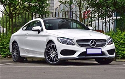 奔驰c级轿车(奔驰C级轿车有哪些)