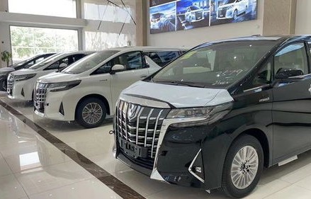 丰田埃尔法2022款报价及图片(丰田埃尔法最新款图片2022)