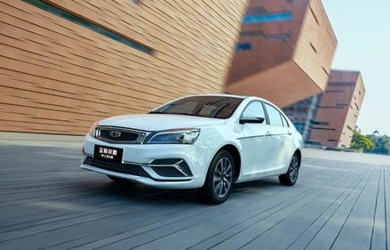 吉利帝豪全部车型(吉利帝豪全部车型3万左右图片)