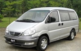 一汽商务车7座图片及报价(一汽商务车7座图片2010款)