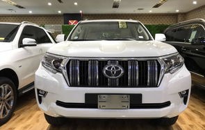 丰田霸道v8多少钱一辆(丰田霸道v8多少钱一台)