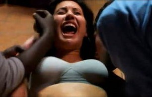 印度少女五年内遭60余人性侵的悲剧与反思