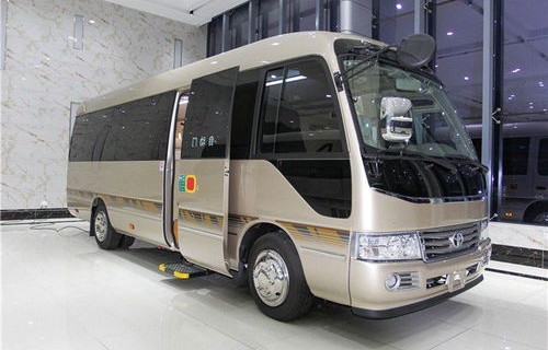 丰田考斯特19座(丰田考斯特19座图片及价格)