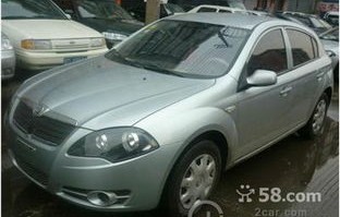 10年中华骏捷frv值多少钱(中华骏捷frv2010款是国几)