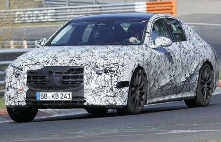 奔驰e级amg(奔驰e级AMG2024)