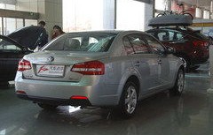 一汽奔腾b70新款报价(2023款奔腾b70多少钱)