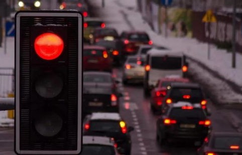 2023年闯红灯不再扣6分(2023年闯红灯不再扣6分沈阳)