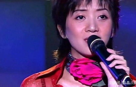 孟娜主演短剧当悲伤没有眼泪——88集的深情演绎