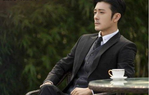 刘硕峰的传奇，九位大佬姐姐的短剧人生