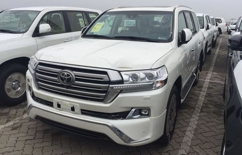 顶配陆巡5700报价(顶配陆巡570官方价)