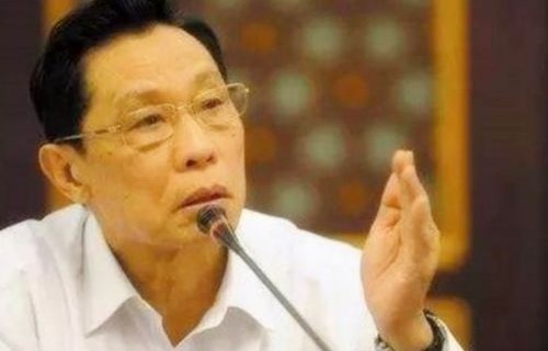 钟南山建议,40岁以上人群应每年进行肺功能检查