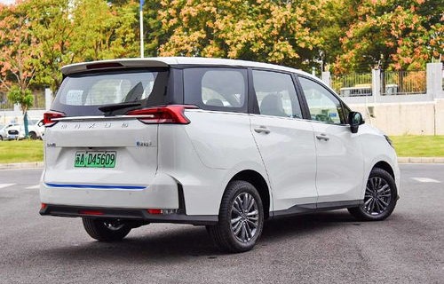 20万以下纯电动汽车推荐(20万左右的纯电动汽车)