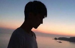 手机壁纸高清个性简约(手机壁纸高清个性简约男)