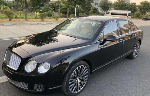 二手宾利报价50万左右(二手宾利多少钱一辆最便宜)