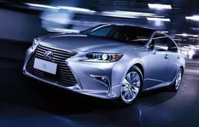 雷克萨斯最新款价格及图片(雷克萨斯最新车型及报价)
