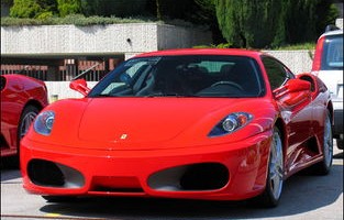 法拉利911(法拉利911和保时捷911价格)