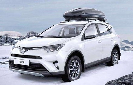 轿车和suv哪个好(第一台车买轿车和suv哪个好)