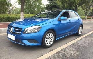 奔驰新出一款车10几万(奔驰新出一款车10几万奔驰两厢)