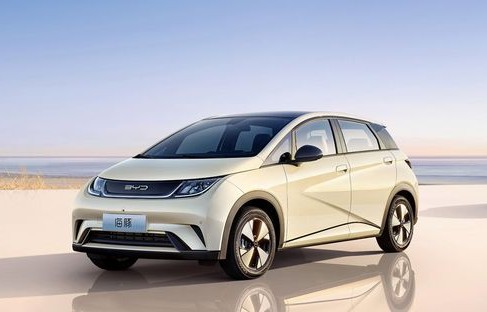 适合女生开的新能源车(适合女生开的新能源车排行榜)