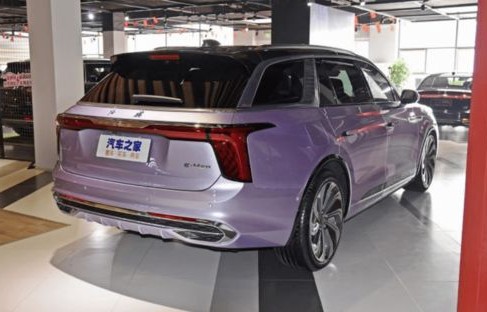 红旗suv12万元左右(红旗10万一15万)