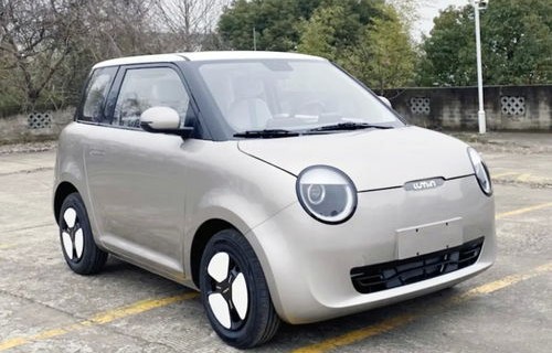 丰田奥拓小型汽车3万(丰田奥拓小型汽车3万左右的车)