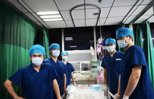 奇迹重生，美国脑死亡男子在器官捐赠手术中苏醒