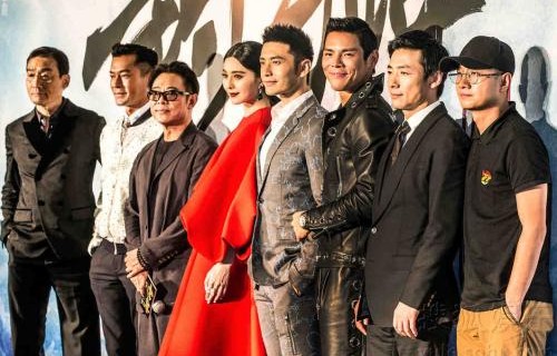 巨富崛起，短剧神豪之最强超能力的百集传奇